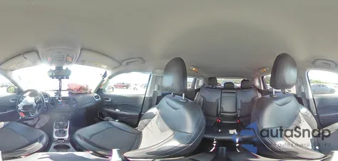 2019 Jeep Compass Latitude из США, поврежденный, VIN 3C4NJDBB0KT792181